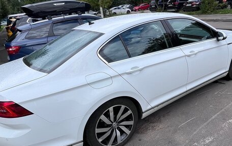 Volkswagen Passat B8 рестайлинг, 2018 год, 2 400 000 рублей, 6 фотография