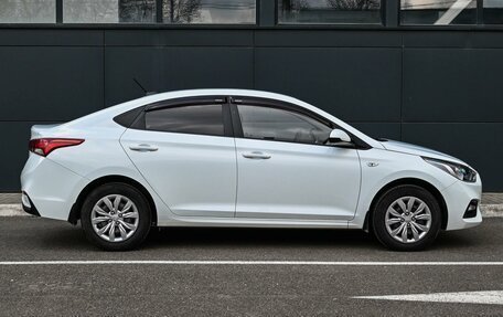 Hyundai Solaris II рестайлинг, 2018 год, 1 444 000 рублей, 5 фотография
