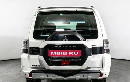 Mitsubishi Pajero IV, 2019 год, 3 670 000 рублей, 6 фотография