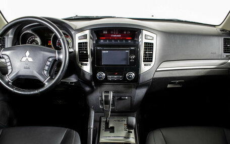 Mitsubishi Pajero IV, 2019 год, 3 670 000 рублей, 11 фотография