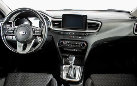 KIA cee'd III, 2019 год, 1 820 000 рублей, 11 фотография