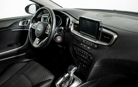 KIA cee'd III, 2019 год, 1 820 000 рублей, 10 фотография