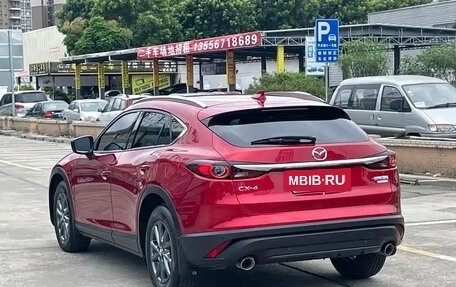 Mazda CX-4, 2021 год, 2 000 000 рублей, 5 фотография