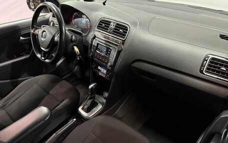 Volkswagen Polo VI (EU Market), 2017 год, 984 000 рублей, 10 фотография