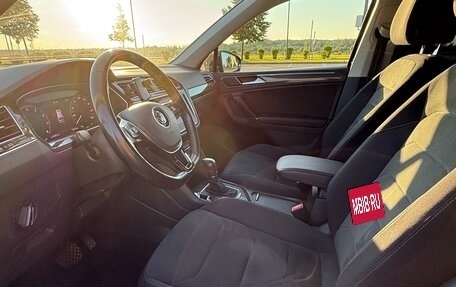 Volkswagen Tiguan II, 2017 год, 2 140 000 рублей, 6 фотография