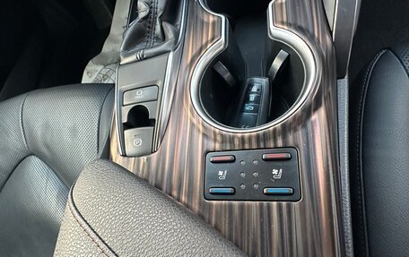 Toyota Camry, 2019 год, 2 650 000 рублей, 12 фотография