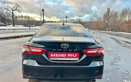 Toyota Camry, 2019 год, 2 650 000 рублей, 16 фотография