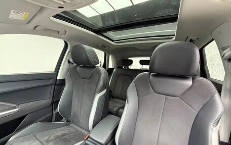 Audi Q3, 2022 год, 2 650 000 рублей, 16 фотография