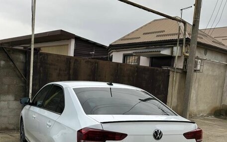 Volkswagen Polo VI (EU Market), 2020 год, 1 750 000 рублей, 2 фотография