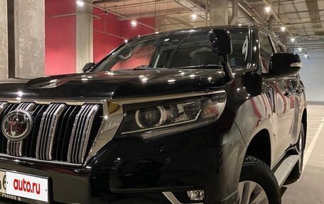 Toyota Land Cruiser Prado 150 рестайлинг 2, 2018 год, 4 250 000 рублей, 4 фотография