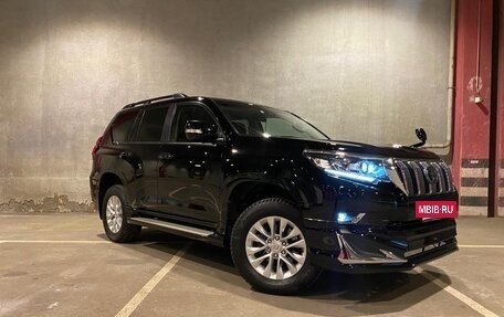 Toyota Land Cruiser Prado 150 рестайлинг 2, 2018 год, 4 250 000 рублей, 3 фотография