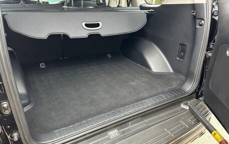 Toyota Land Cruiser Prado 150 рестайлинг 2, 2018 год, 4 250 000 рублей, 22 фотография