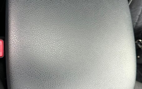 Toyota Land Cruiser Prado 150 рестайлинг 2, 2018 год, 4 250 000 рублей, 24 фотография