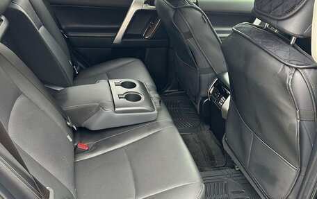 Toyota Land Cruiser Prado 150 рестайлинг 2, 2018 год, 4 250 000 рублей, 29 фотография