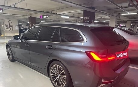 BMW 3 серия, 2022 год, 2 930 000 рублей, 2 фотография