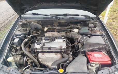 Mitsubishi Carisma I, 2002 год, 185 000 рублей, 9 фотография