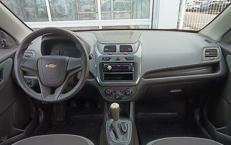 Chevrolet Cobalt II, 2013 год, 380 000 рублей, 16 фотография