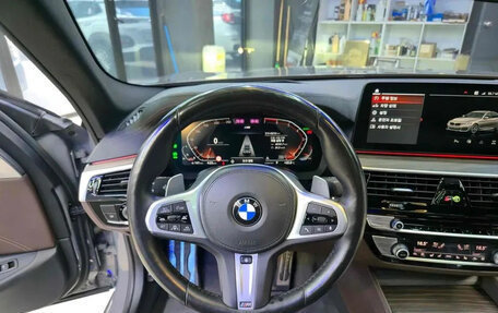 BMW 5 серия, 2022 год, 4 500 000 рублей, 8 фотография