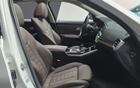 BMW 3 серия, 2022 год, 3 140 000 рублей, 11 фотография