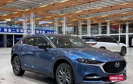 Mazda CX-4, 2022 год, 1 760 000 рублей, 2 фотография