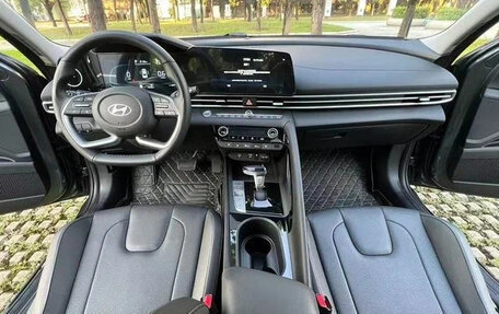 Hyundai Elantra, 2022 год, 1 300 500 рублей, 6 фотография