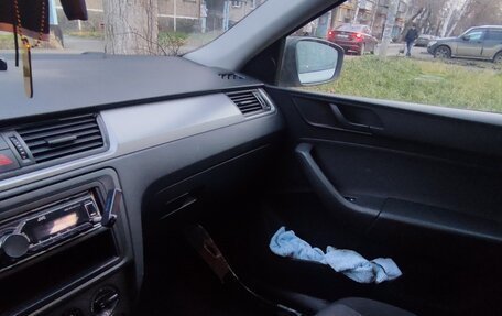 Skoda Rapid I, 2014 год, 550 000 рублей, 4 фотография