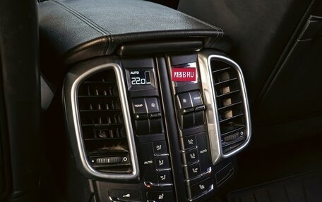 Porsche Cayenne III, 2011 год, 2 130 000 рублей, 26 фотография