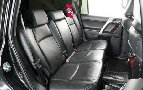 Toyota Land Cruiser Prado 150 рестайлинг 2, 2014 год, 3 099 000 рублей, 7 фотография