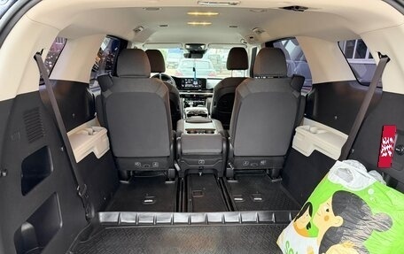 KIA Carnival, 2021 год, 3 700 000 рублей, 4 фотография