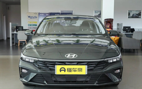 Hyundai Elantra, 2025 год, 1 445 000 рублей, 3 фотография