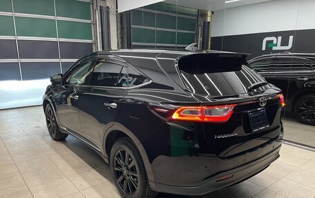 Toyota Harrier, 2018 год, 2 300 000 рублей, 4 фотография