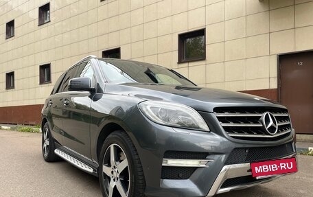 Mercedes-Benz M-Класс, 2012 год, 2 100 000 рублей, 3 фотография