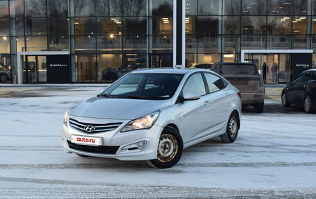 Hyundai Solaris II рестайлинг, 2016 год, 1 135 000 рублей, 2 фотография