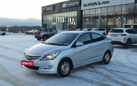 Hyundai Solaris II рестайлинг, 2016 год, 1 135 000 рублей, 3 фотография