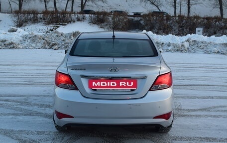 Hyundai Solaris II рестайлинг, 2016 год, 1 135 000 рублей, 7 фотография