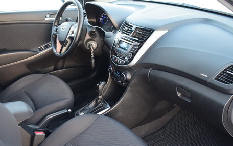 Hyundai Solaris II рестайлинг, 2016 год, 1 135 000 рублей, 14 фотография