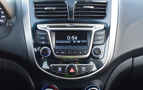 Hyundai Solaris II рестайлинг, 2016 год, 1 135 000 рублей, 17 фотография