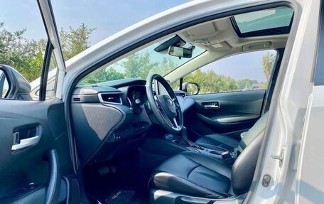 Toyota Corolla, 2022 год, 1 410 000 рублей, 7 фотография