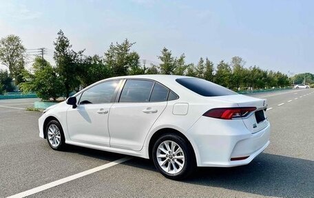 Toyota Corolla, 2022 год, 1 410 000 рублей, 4 фотография