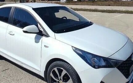 Hyundai Solaris II рестайлинг, 2020 год, 1 030 000 рублей, 6 фотография