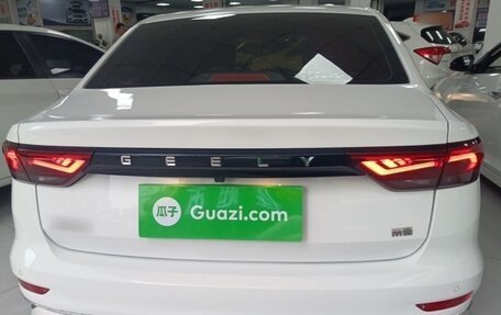 Geely Emgrand, 2022 год, 930 325 рублей, 5 фотография