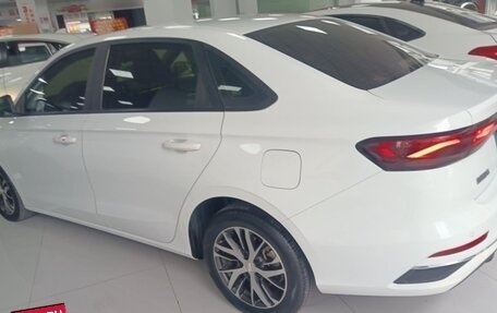 Geely Emgrand, 2022 год, 930 325 рублей, 4 фотография