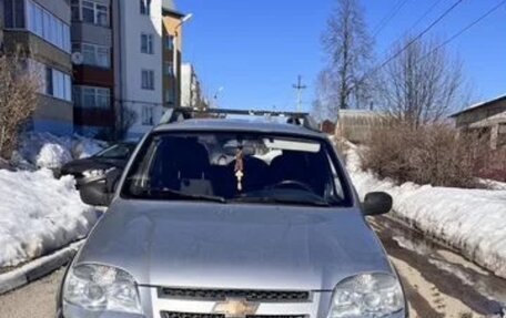 Chevrolet Niva I рестайлинг, 2011 год, 400 000 рублей, 9 фотография