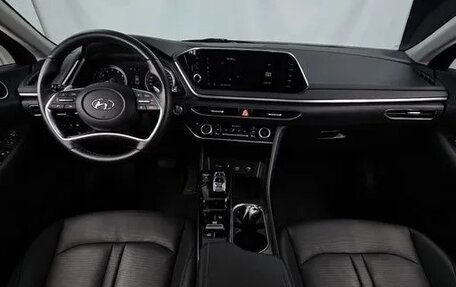 Hyundai Sonata VIII, 2022 год, 1 900 121 рублей, 2 фотография