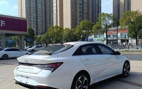 Hyundai Elantra, 2022 год, 1 270 010 рублей, 6 фотография