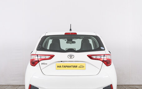 Toyota Vitz, 2019 год, 999 000 рублей, 4 фотография