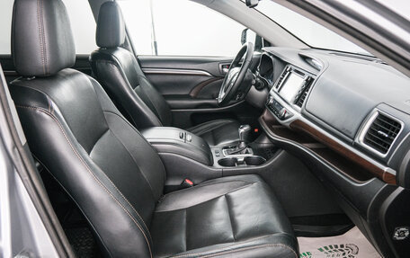 Toyota Highlander III, 2014 год, 2 739 000 рублей, 12 фотография