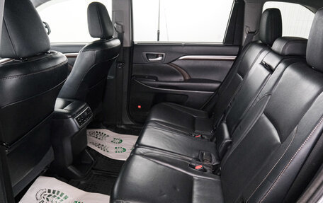 Toyota Highlander III, 2014 год, 2 739 000 рублей, 19 фотография