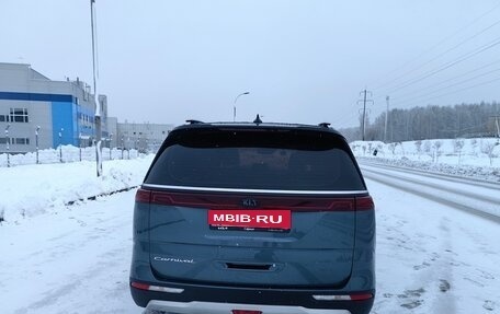 KIA Carnival, 2021 год, 4 100 000 рублей, 4 фотография