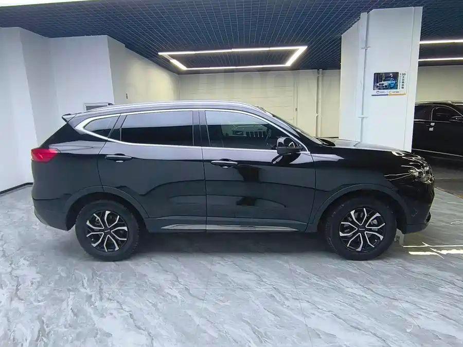 Haval H6, 2022 год, 1 359 000 рублей, 3 фотография